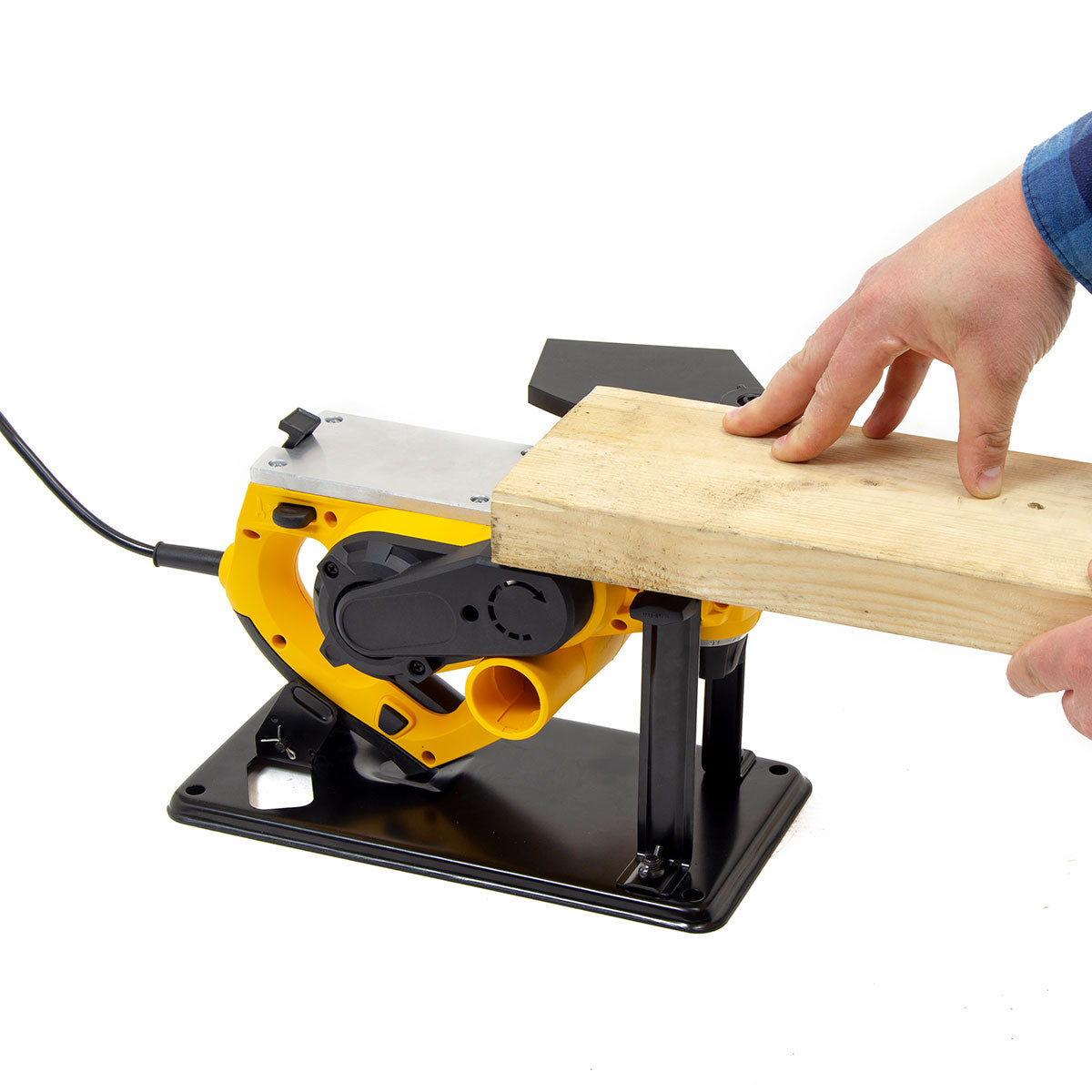 Wolf 720w 82mm Rebate Planer & Bench Conversion Stand - Image 6