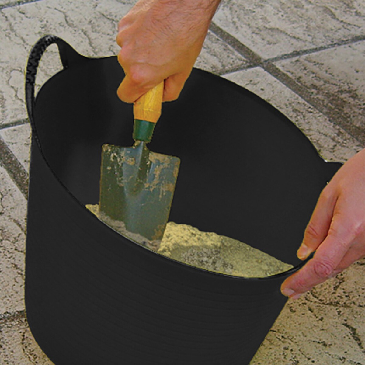 Faithfull Flex Tub 42 litre - Black - FAIFLEX42B - Image 3