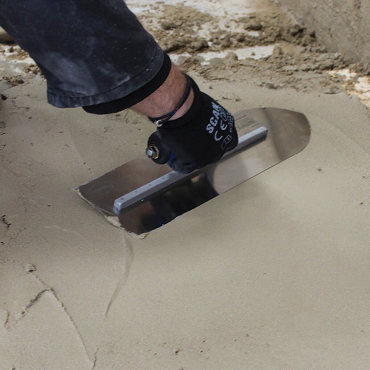 Faithfull Prestige Cement Trowel 16 x 4.3/4in - FAIPTCT16SS - Image 3