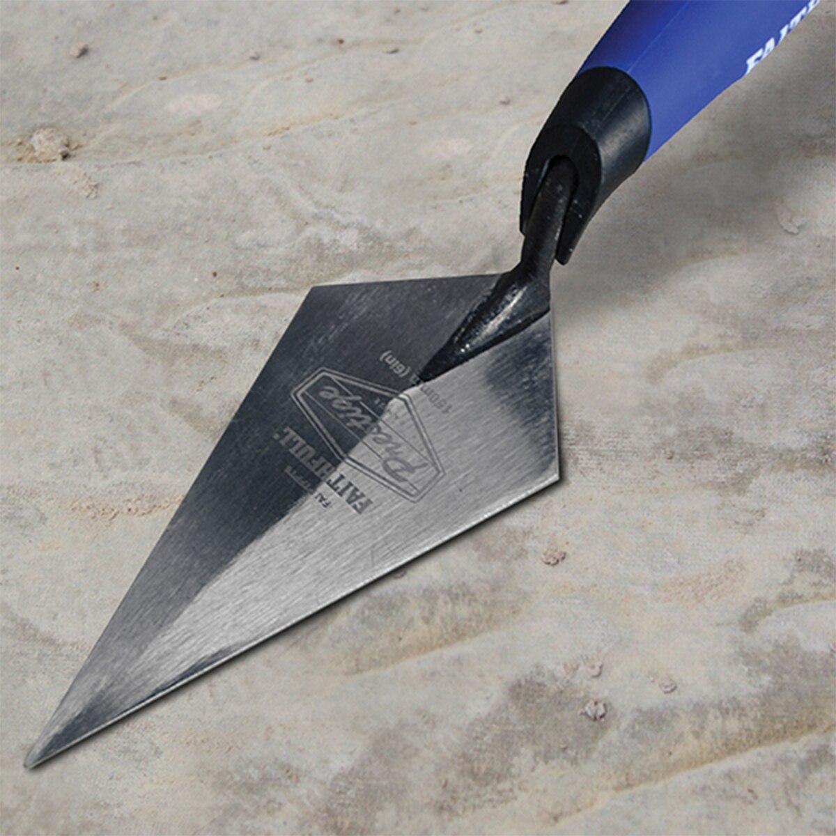 Faithfull Prestige Pointing Trowel 150mm (6in) - FAIPTFPT6 - Image 2