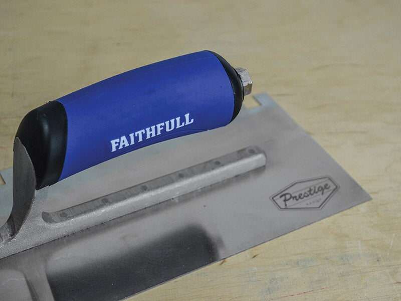 Faithfull Prestige Notched Trowel 330 x 115mm (13 x 4.1/2in) 10mm Notch - FAIPTNT13SS - Image 3