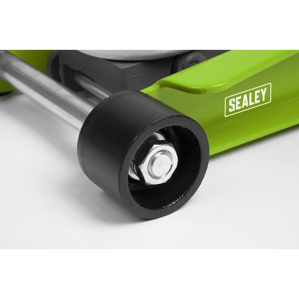 Sealey Trolley Jack 2.25 Tonne Low Profile Rocket Lift Hi-Vis Green - Image 6