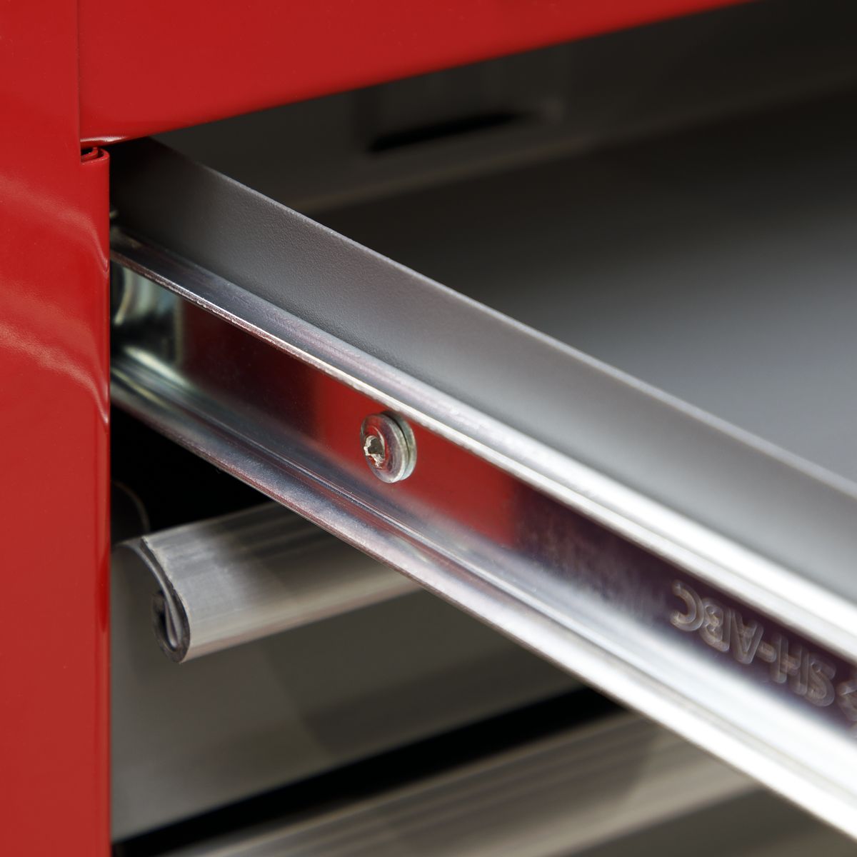 Sealey Mid-Box 3 Drawer with Ball-Bearing Slides Red/Grey - Image 5
