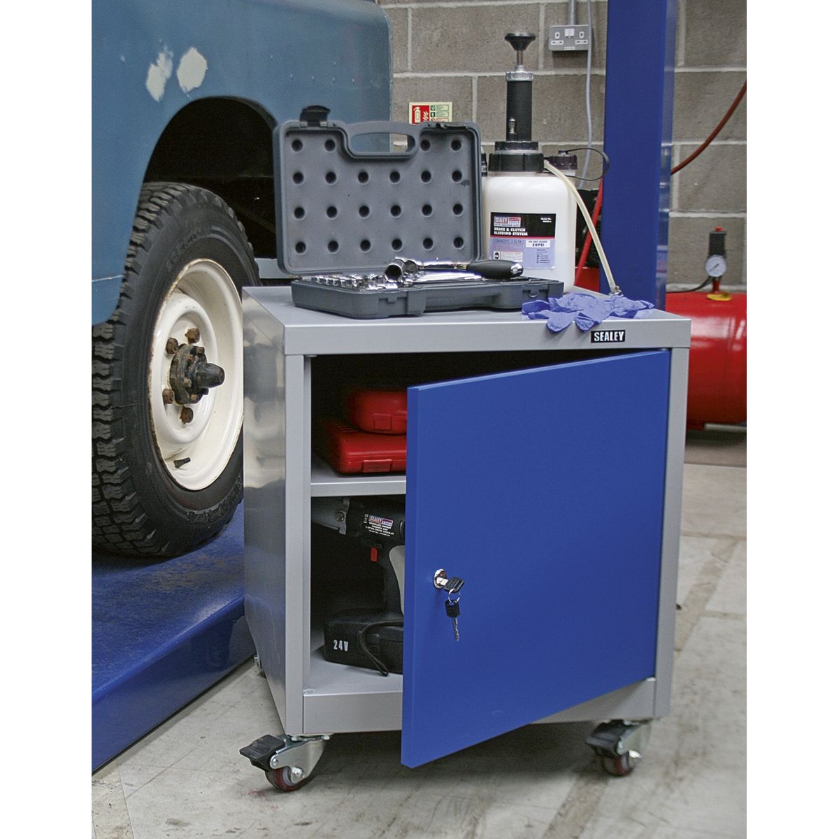 Sealey Mobile Industrial Cabinet 1 Shelf Locker - Image 7
