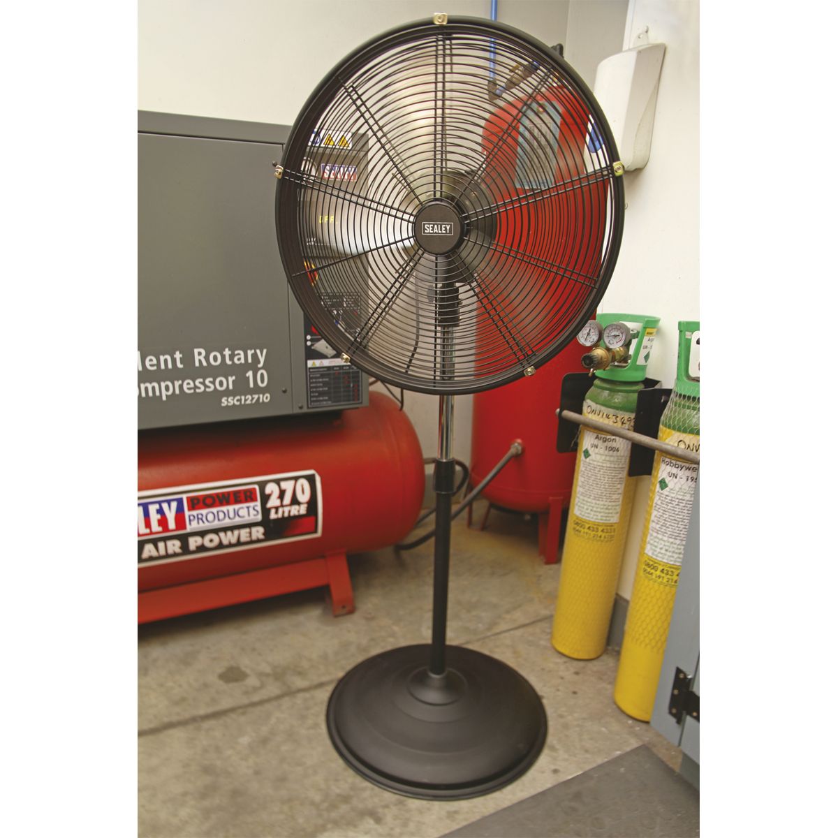 Sealey Industrial High Velocity Oscillating Pedestal Fan 20" 230V - Image 3