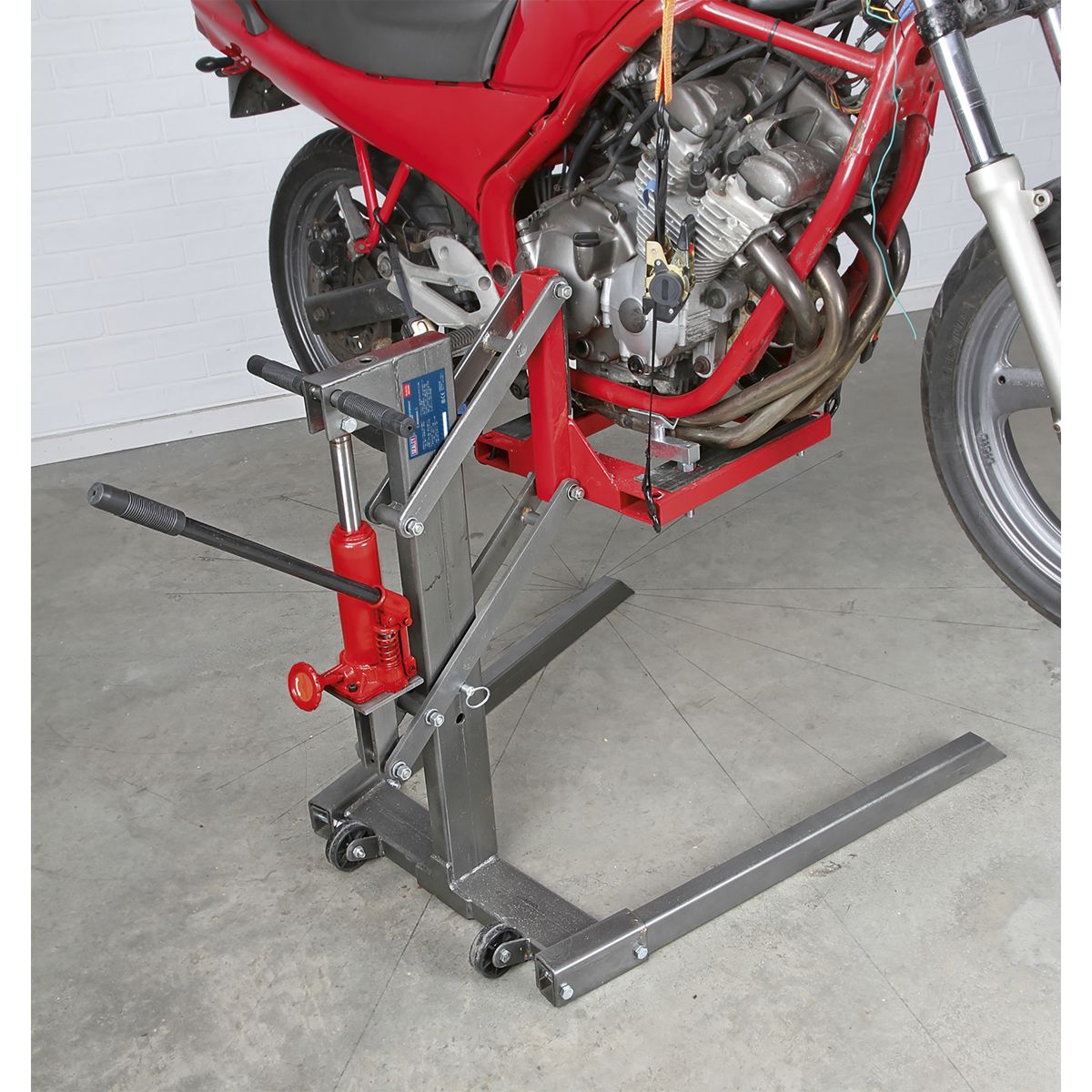Sealey Single Post Hydraulic Motorcycle Lift 450kg Capacity - Image 7