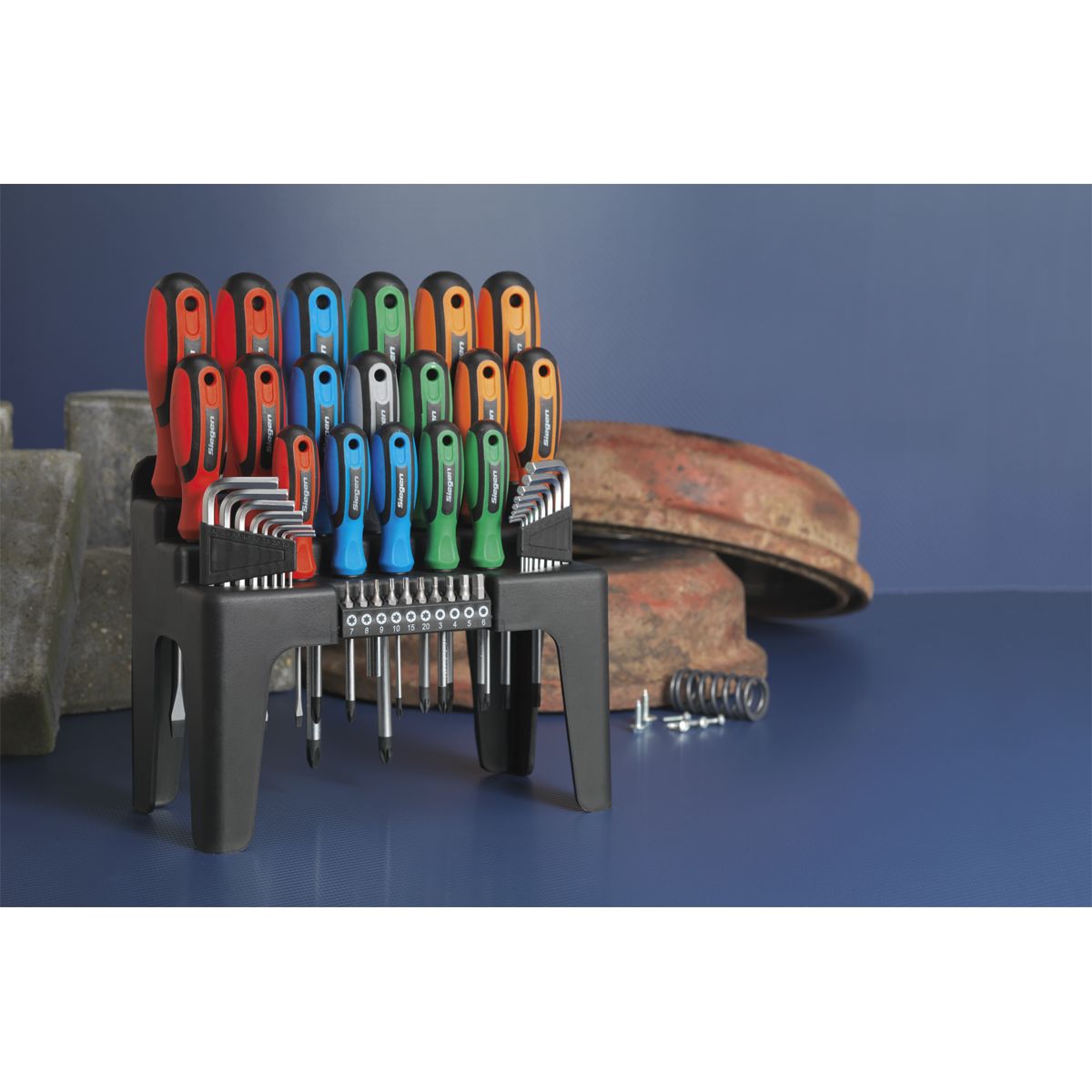 Sealey Screwdriver, Hex Key & Bit Set 44pc - Image 4