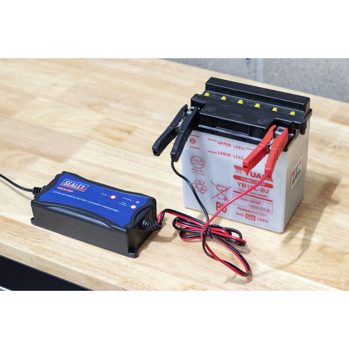 Sealey Battery Maintainer Charger 12V 6A Fully Automatic - Image 4