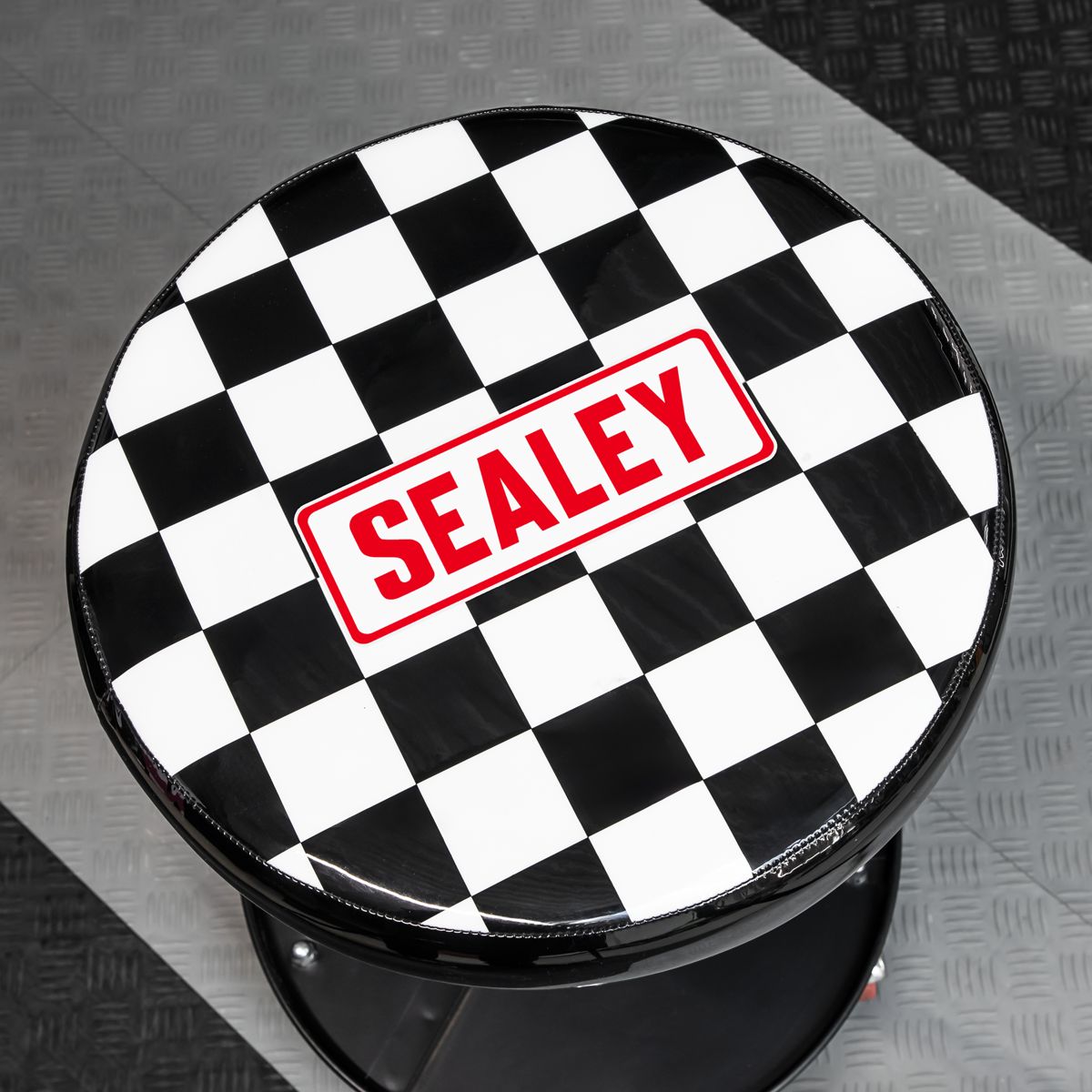 Sealey Pneumatic Mechanic's Seat - Image 7