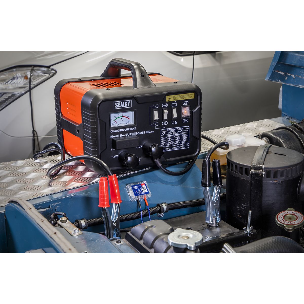 Sealey Starter/Charger 180/40A 12/24V 230V - Image 7