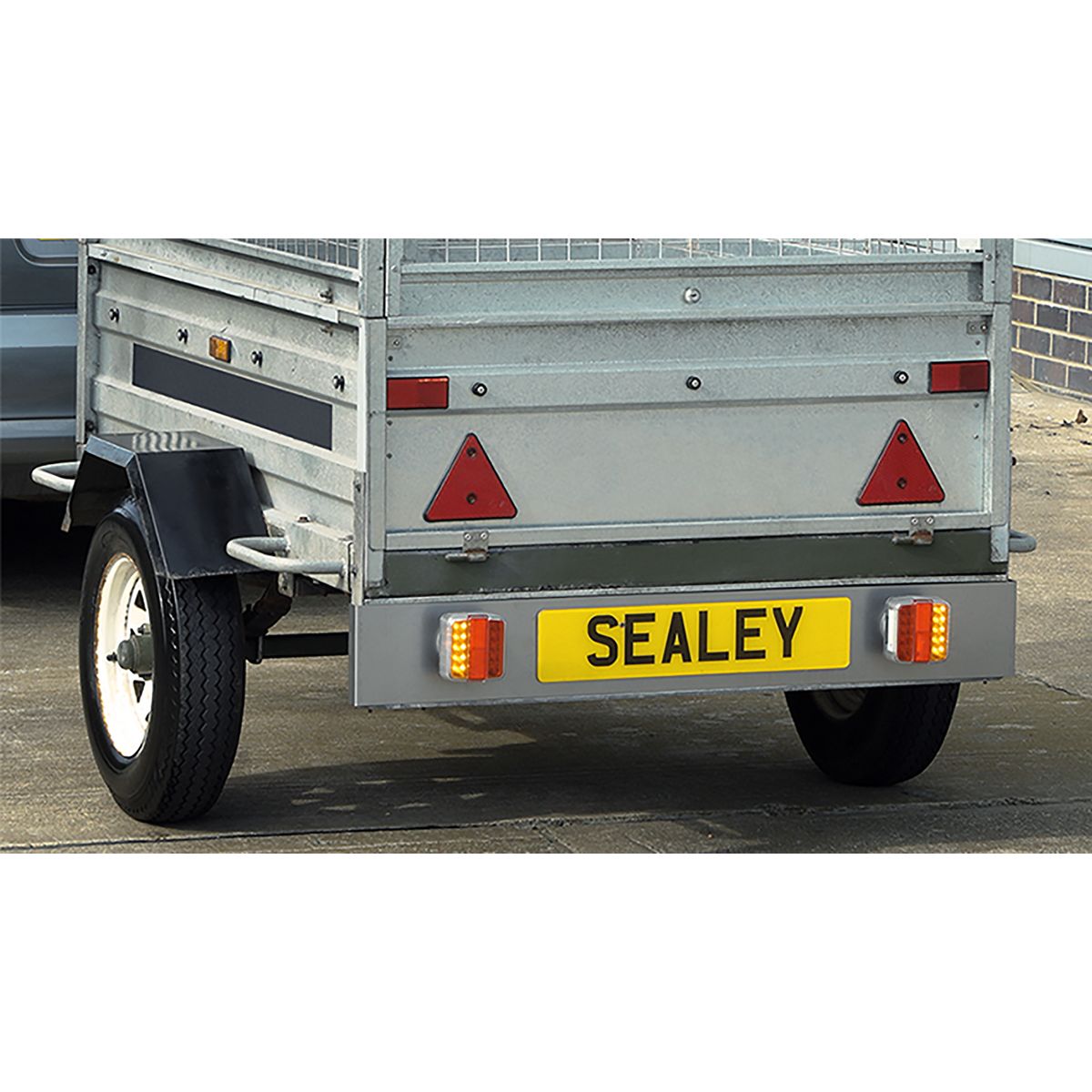 Sealey Wireless SMD LED Trailer Light Set 2pc - Image 5