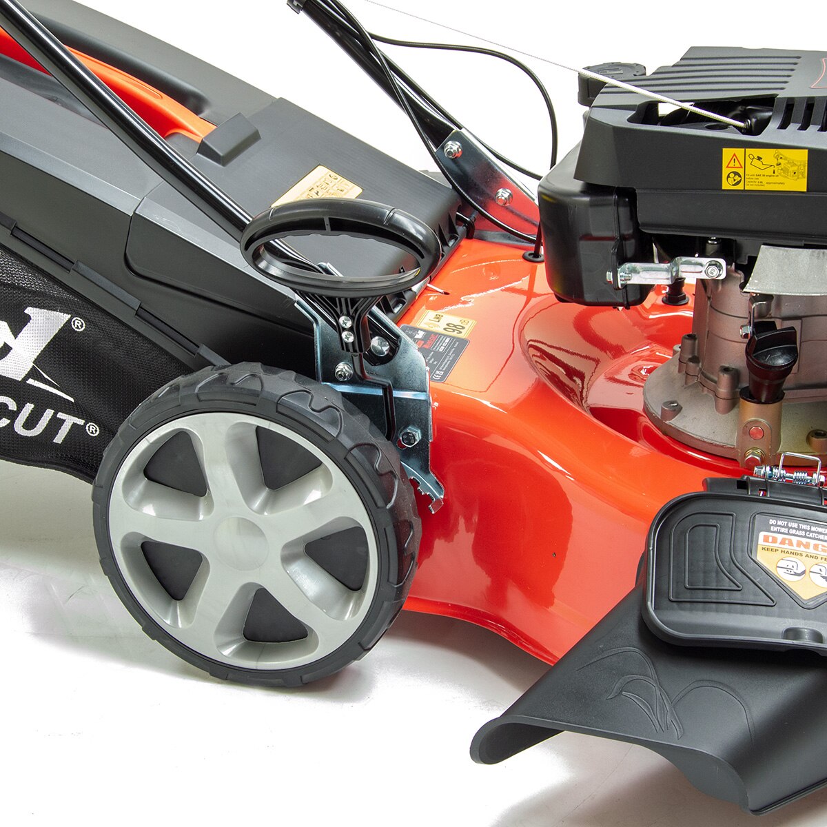 Fox Zero Turn Quad-Cut 20" Self Propelled Petrol Lawn Mower - Image 8