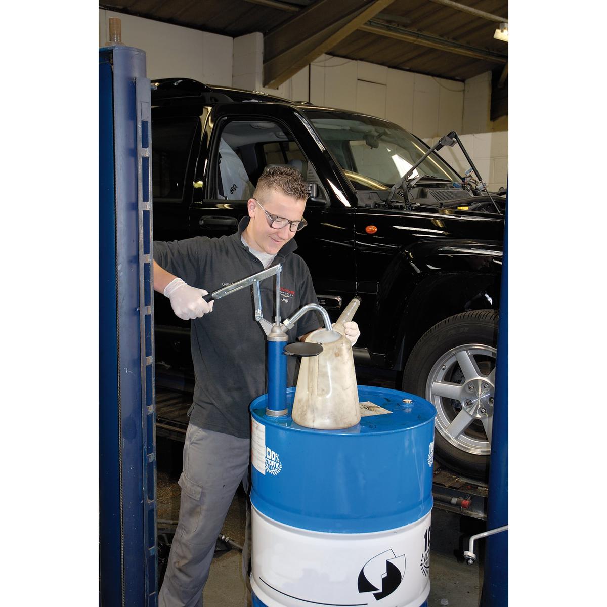 Draper Lever Action Barrel Pump - Image 4