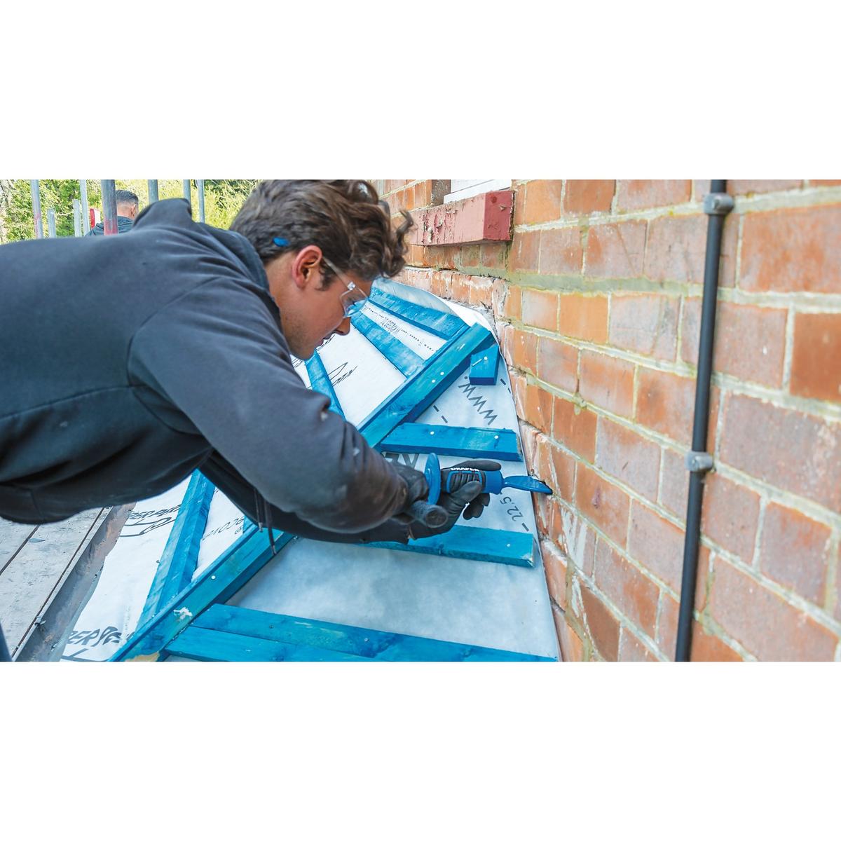 Draper Expert Brick Bolster with Guard, 100mm - Image 3