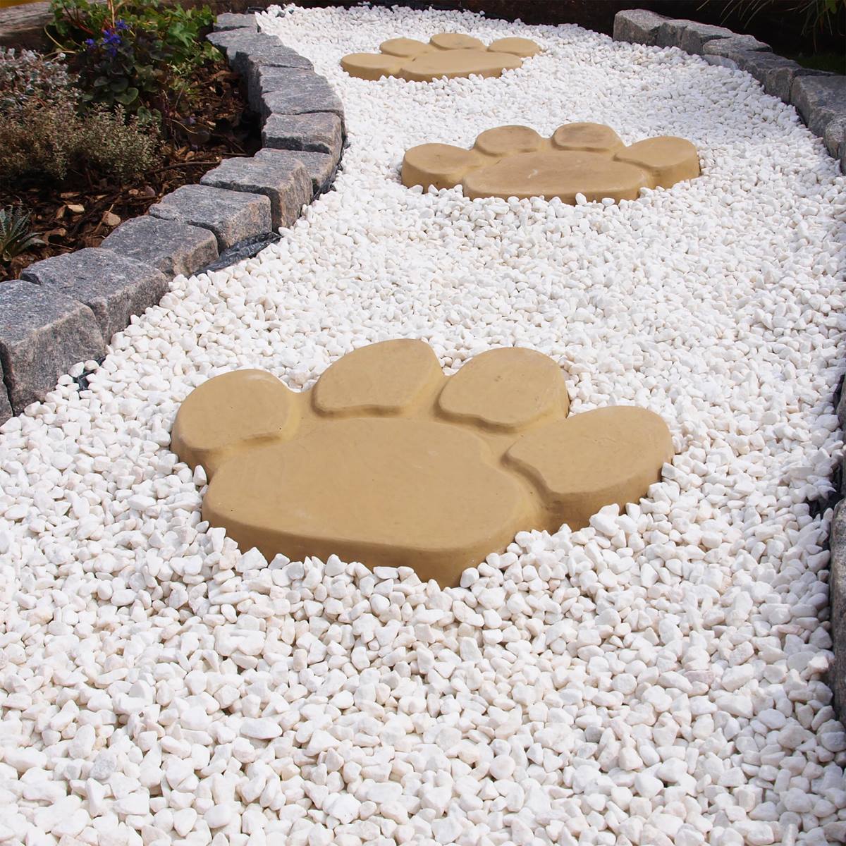 Deco-Pak Animal Paw Stepping Stone - Buff Gold - Image 2