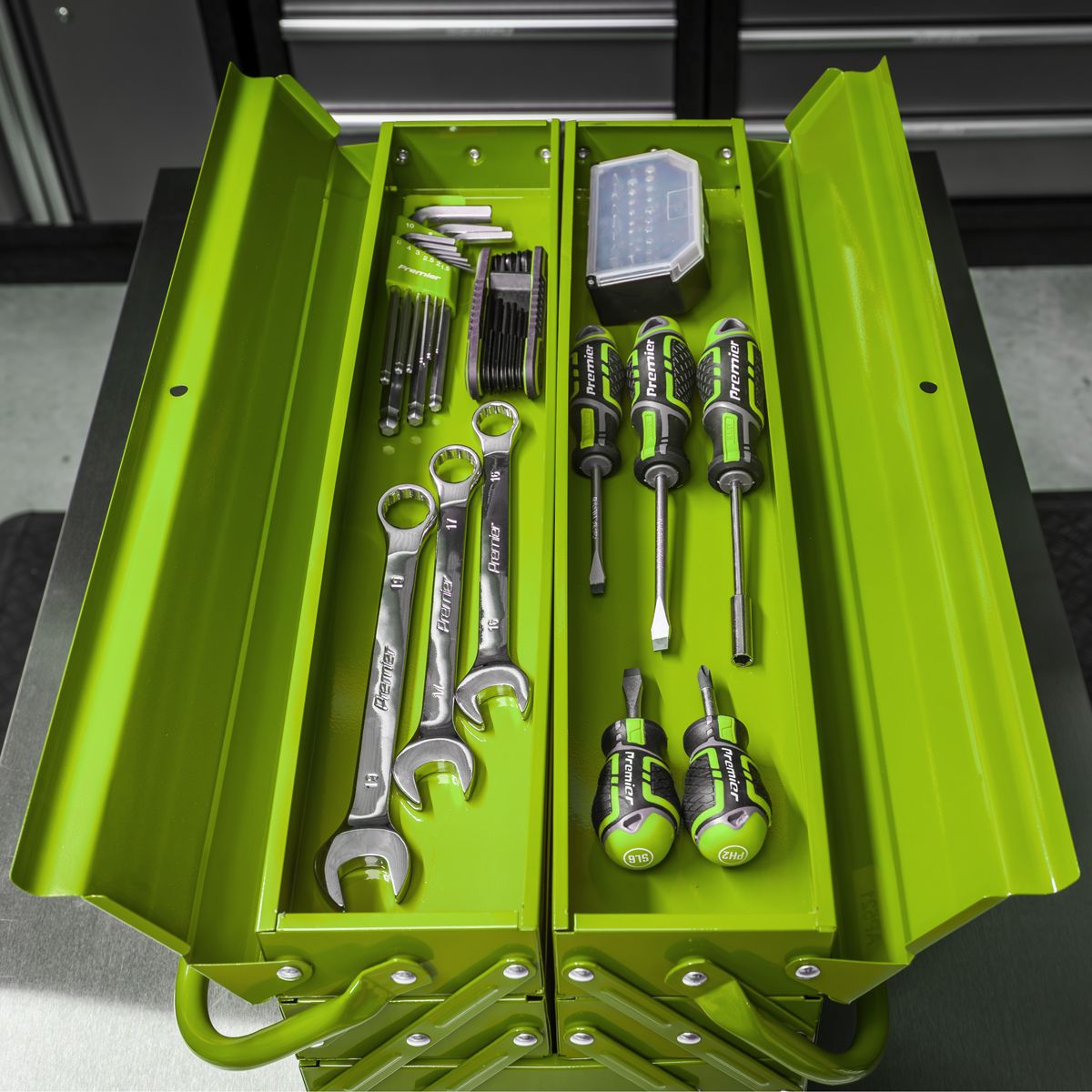 Sealey Cantilever 4 Tray Toolbox 530mm - Green - Image 6