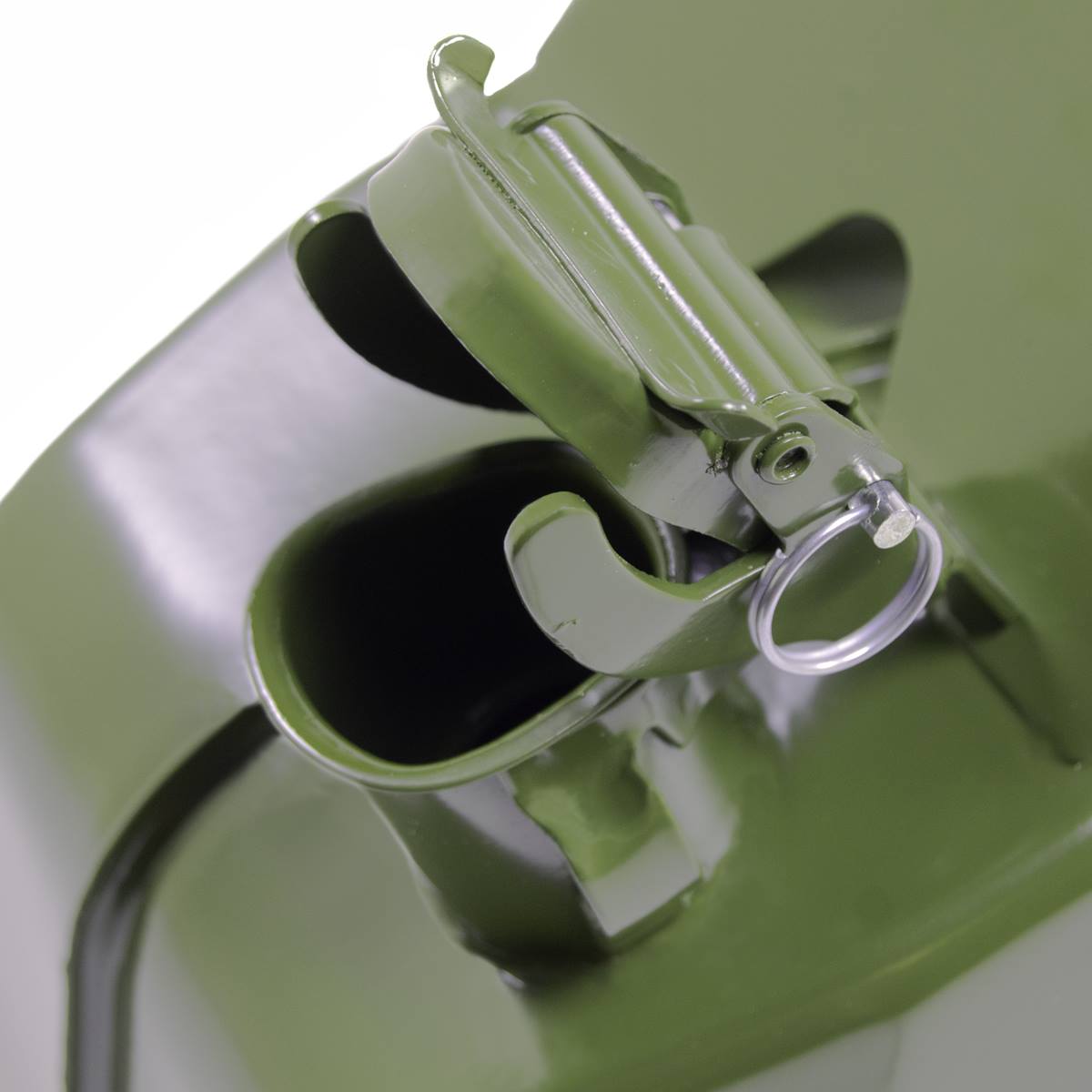 Wolf 20L Metal Jerry Can with Leak-Proof Bayonet Closure - Army Green - Image 7
