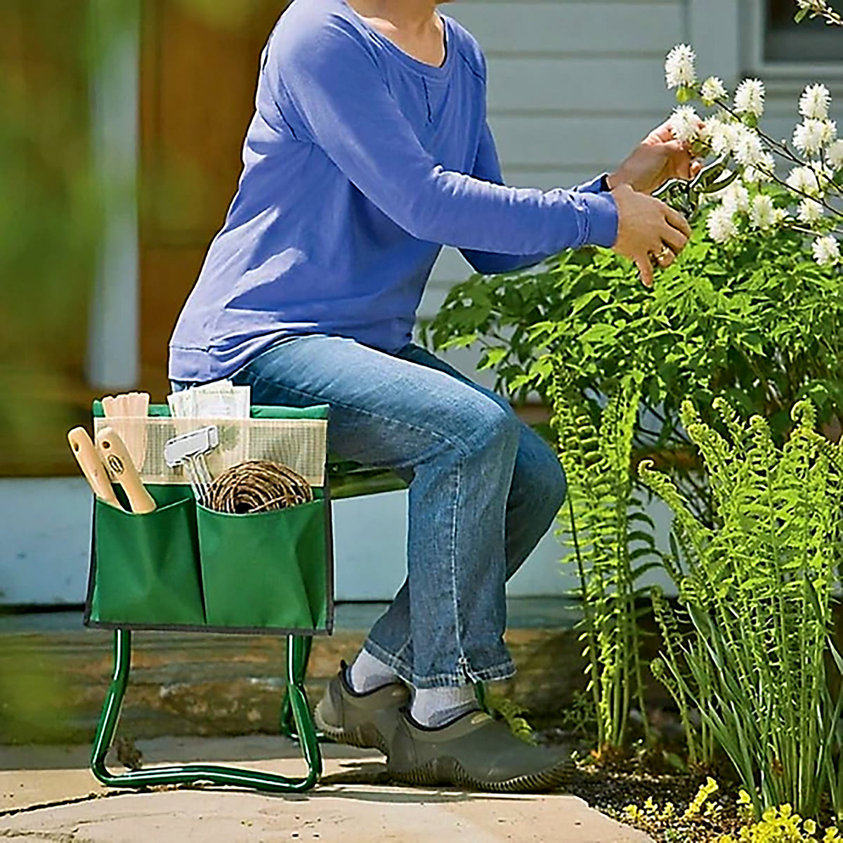 Wolf Folding Kneeler/Seat with Tool Bag