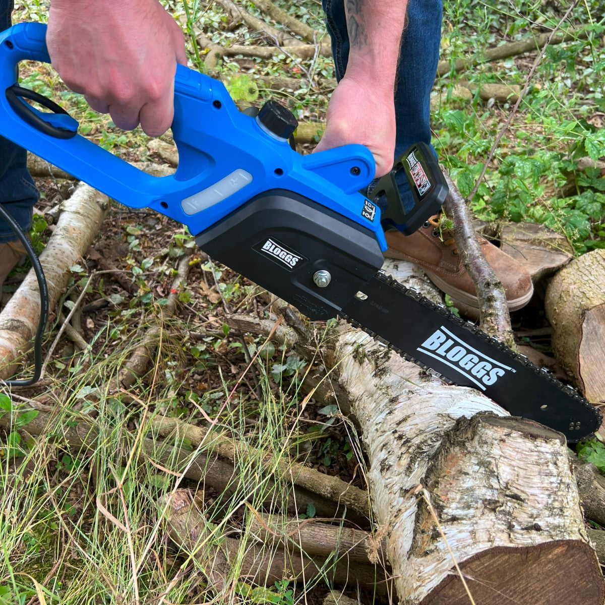 Bloggs 14” 1600w Electric Chainsaw