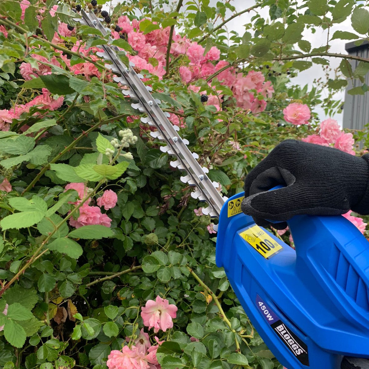 Bloggs 16” 41cm Electric Hedge Trimmer 450W 230V