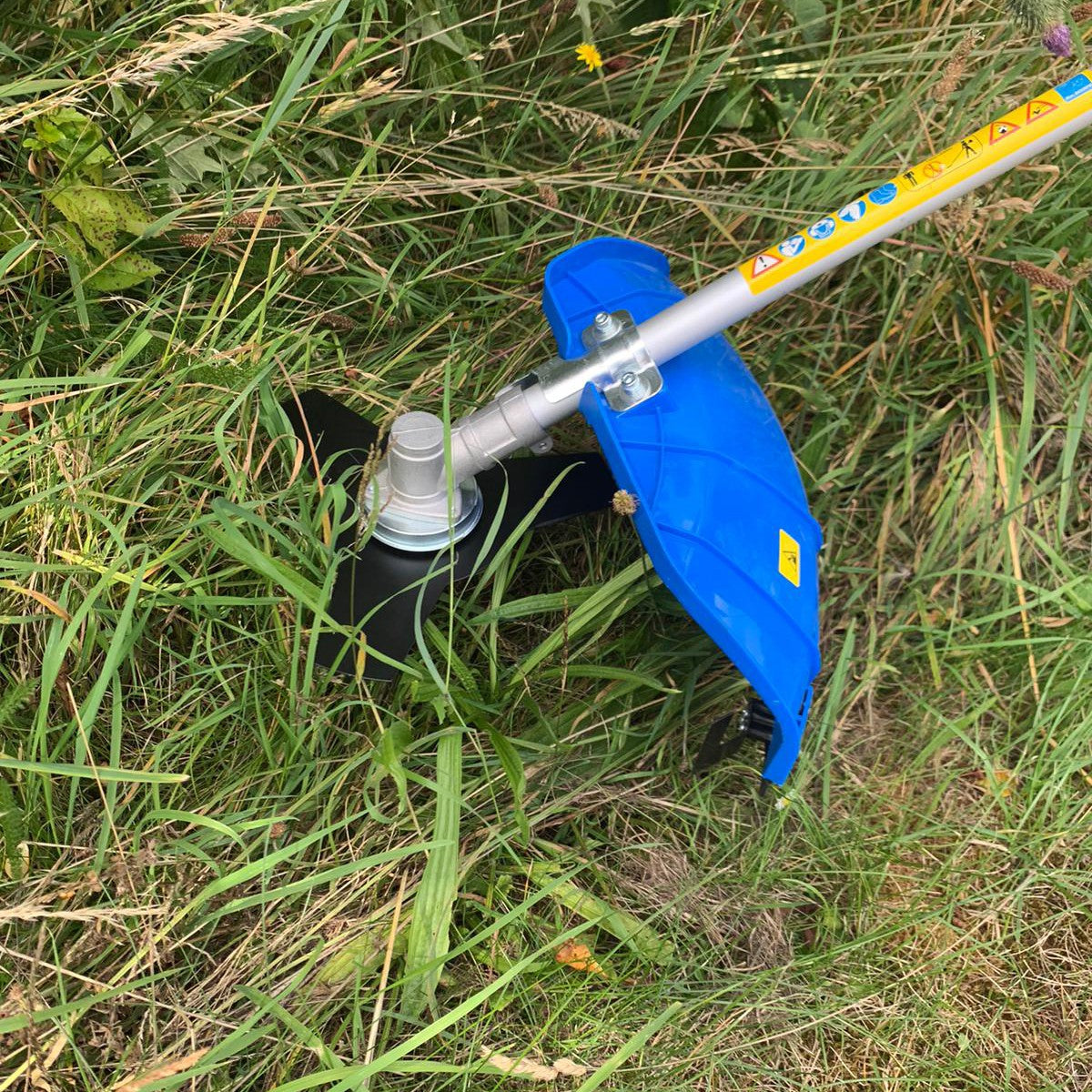 Bloggs Big Horn 2-in-1 Petrol Grass Trimmer and Brush Cutter