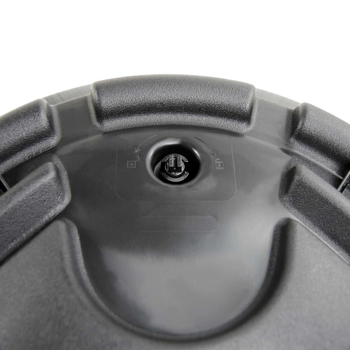 Strata 210L Water Butt with Lockable Lid and Tap - Image 4