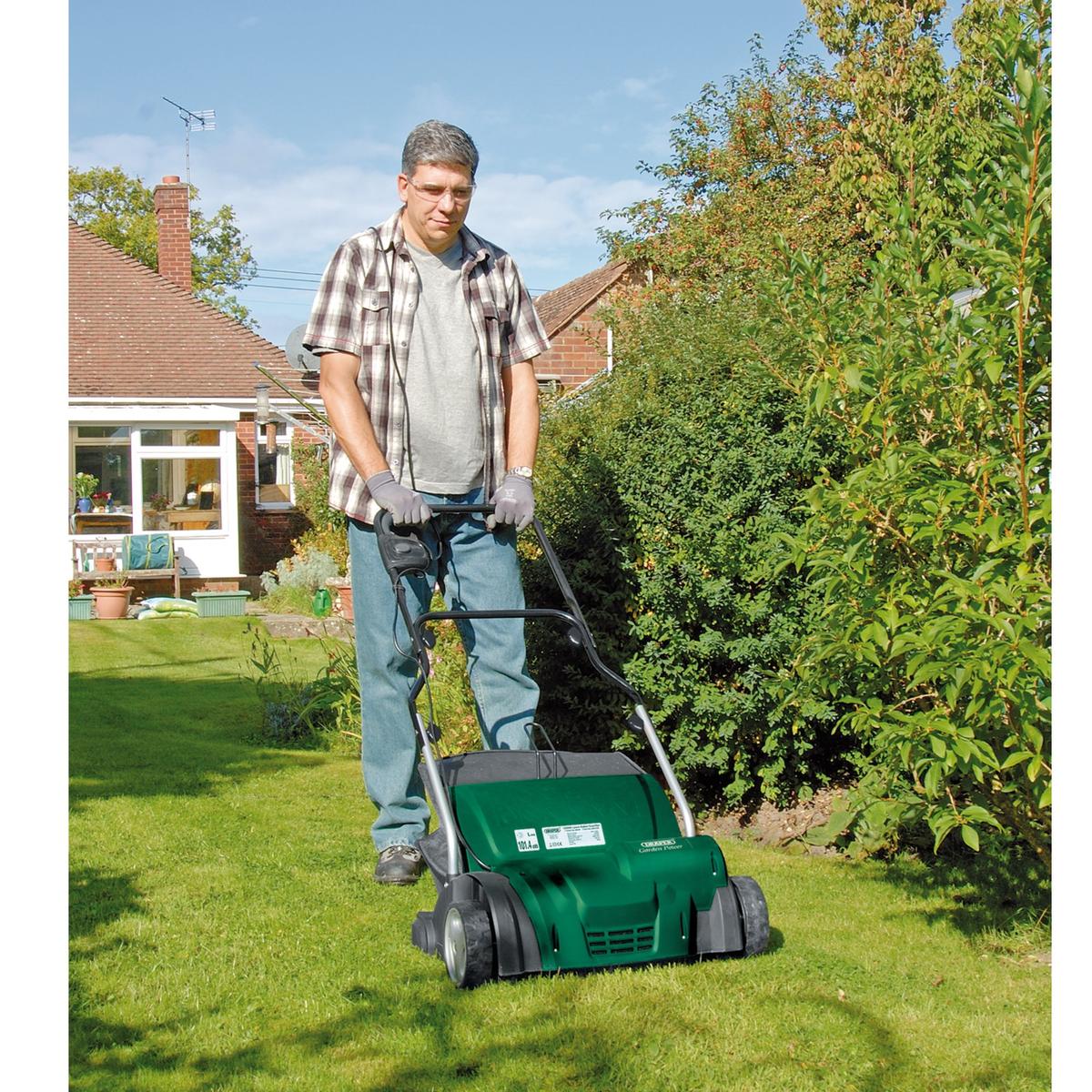 Draper 230V Retractable Electric Cable Reel, 10m - Image 2