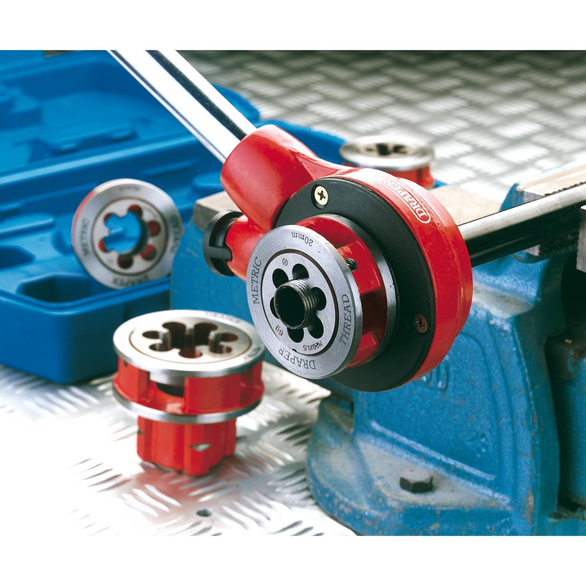 Draper Metric Ratchet Pipe Threading Kit (7 Piece) - Image 3