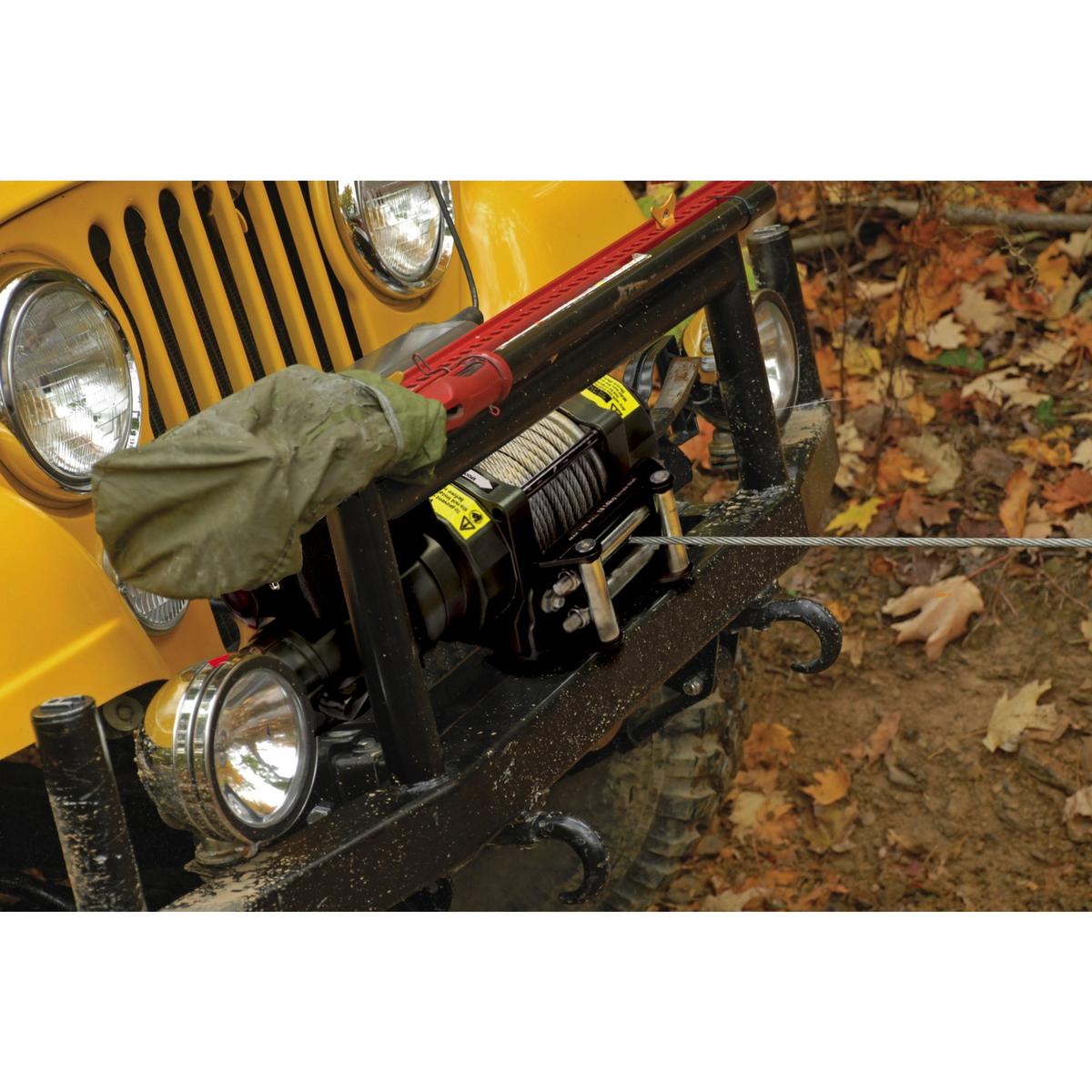 Draper Expert Expert Quality 12V Recovery Winch, 1134kg - Image 3