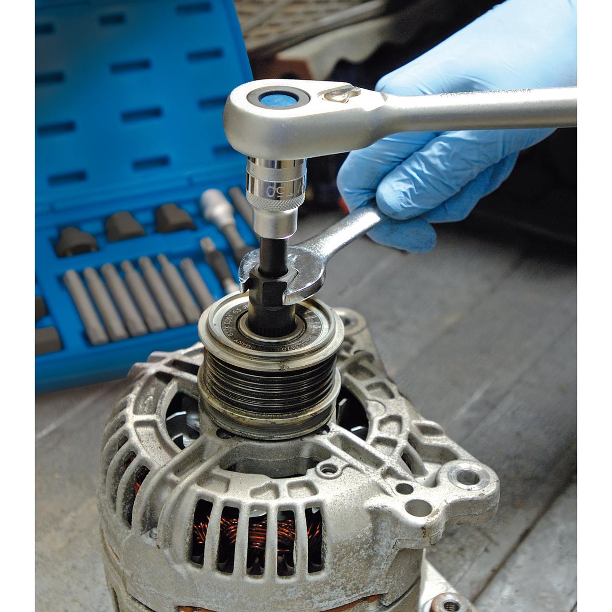 Draper Expert Alternator Pulley Tool Kit (18 Piece) - Image 3