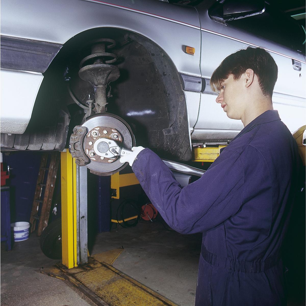 Draper Ratchet Torque Wrench, 3/4" Sq. Dr., 65 450Nm/48 332lb ft - Image 3