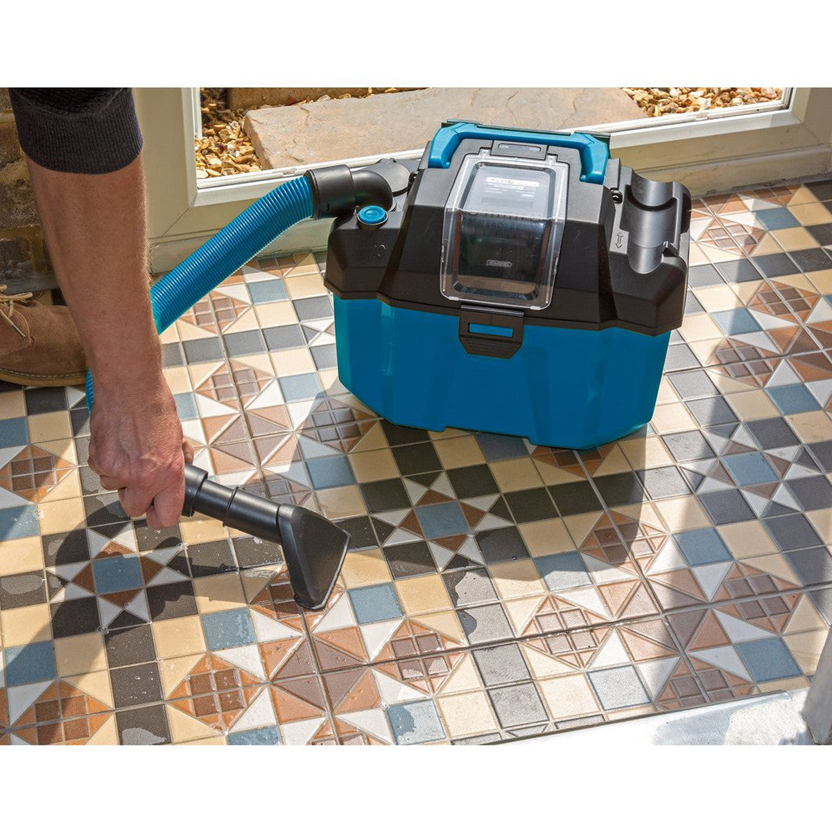 D20 20V Wet and Dry Vacuum Cleaner (Sold Bare) 98501