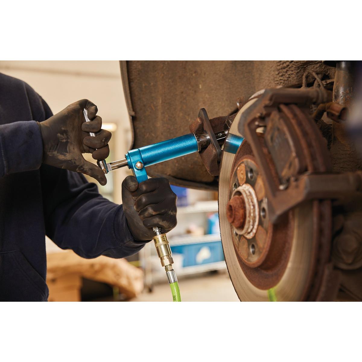 Draper Pneumatic Brake Caliper Wind-Back Tool Kit (16 Piece) - Image 4