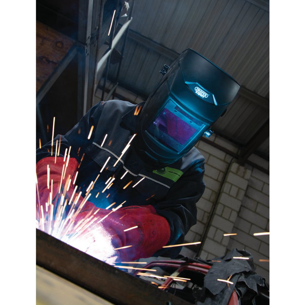 Draper Expert Auto-Darkening Multi-Use Welding Helmet, Shade 5-1370301 02512