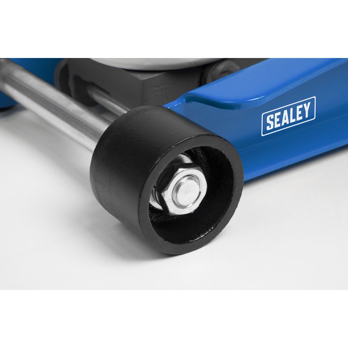 Sealey Low Profile Rocket Lift Trolley Jack 2.25 Tonne - Blue - Image 6