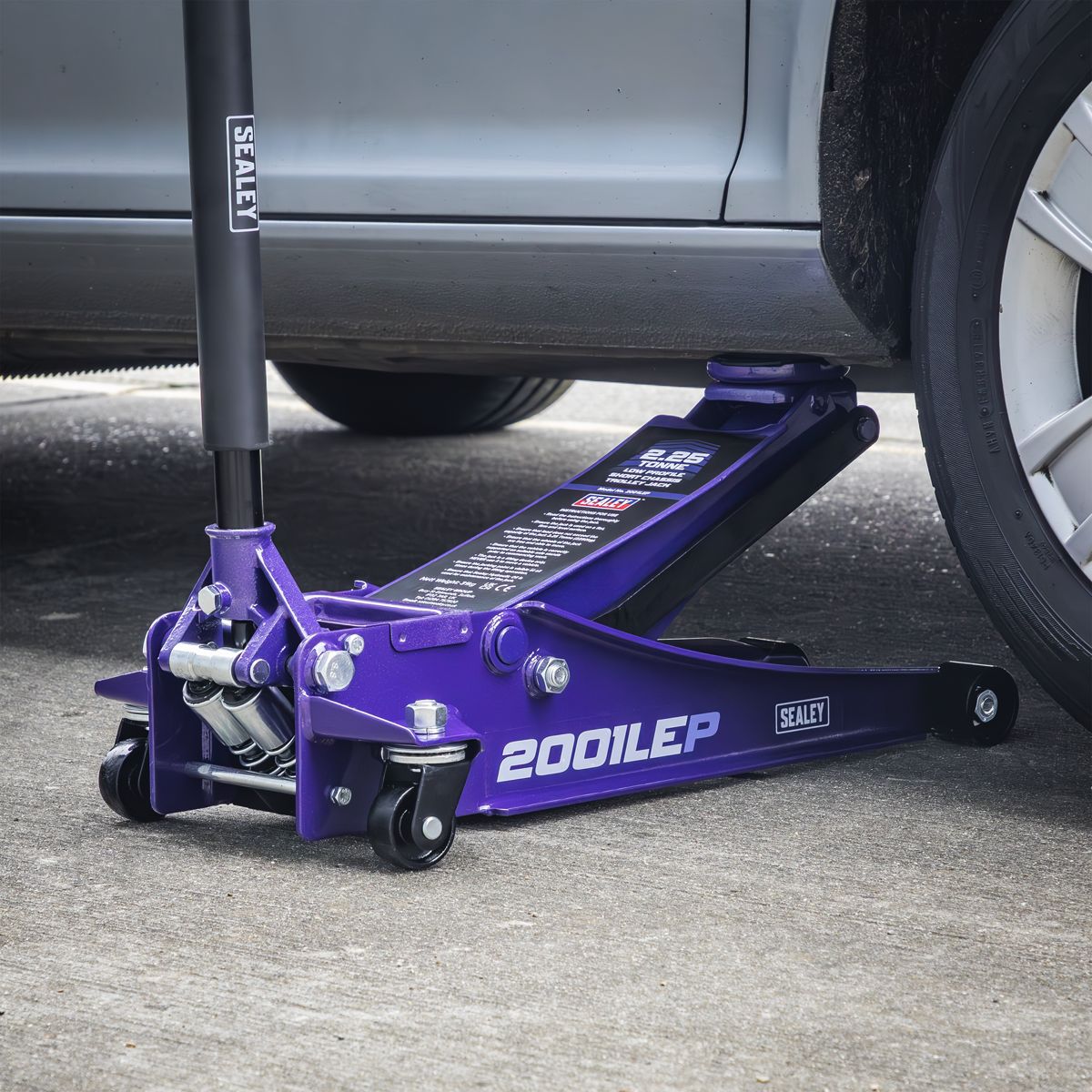 Sealey Low Profile Rocket Lift Trolley Jack 2.25 Tonne - Purple - Image 8
