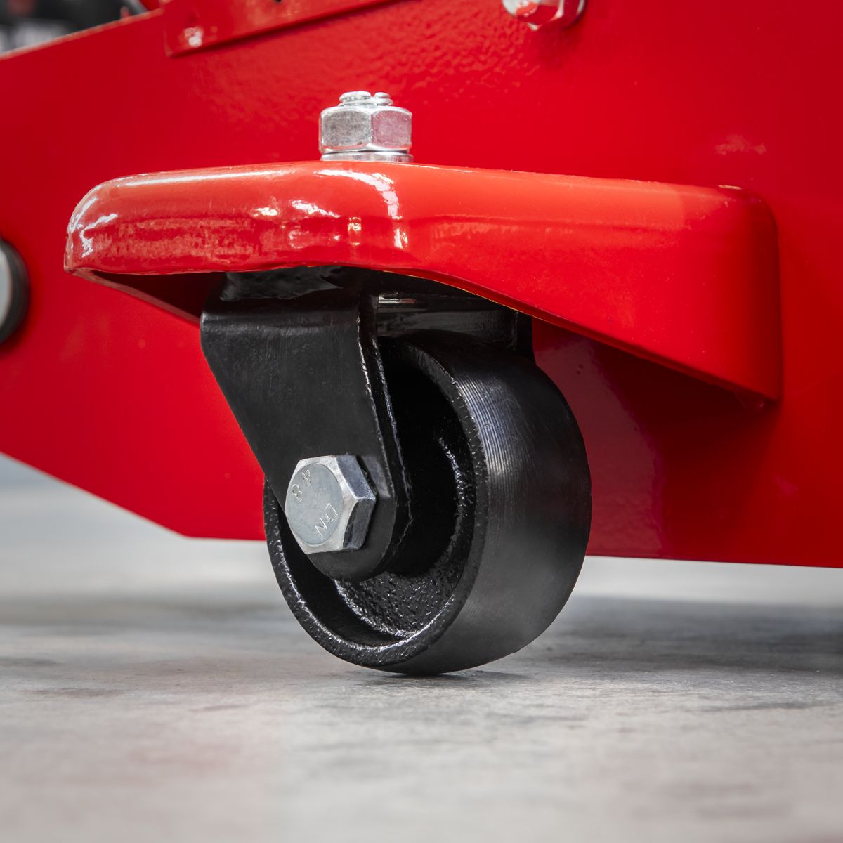 Sealey Long Reach High Lift Commercial Trolley Jack 2 Tonne - Image 4