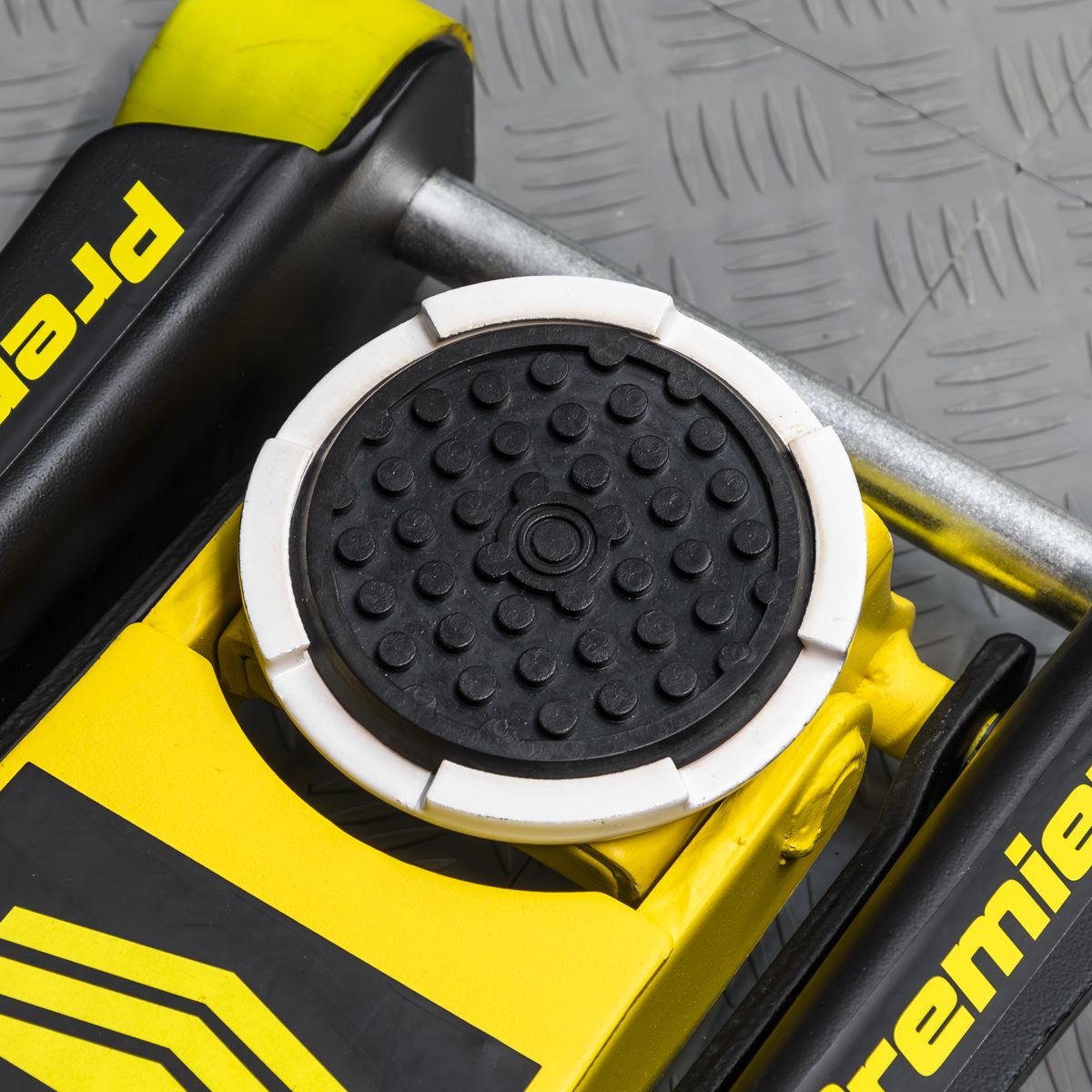 Sealey Premier Low Profile Trolley Jack with Rocket Lift 3 Tonne - Yellow - Image 6