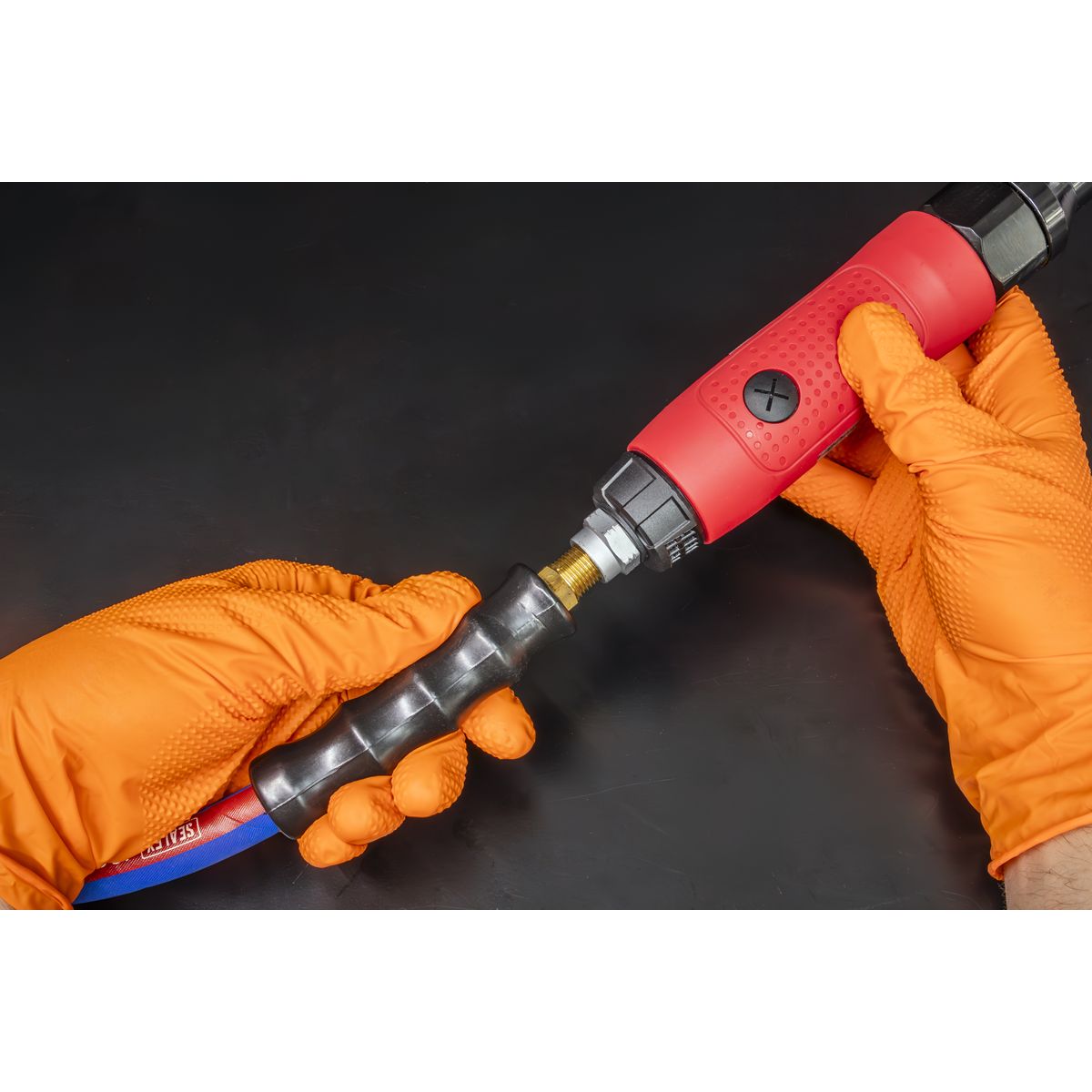 Sealey Extra-Heavy-Duty Air Hose with 1/4"BSP Unions 15m x 10mm - Image 2