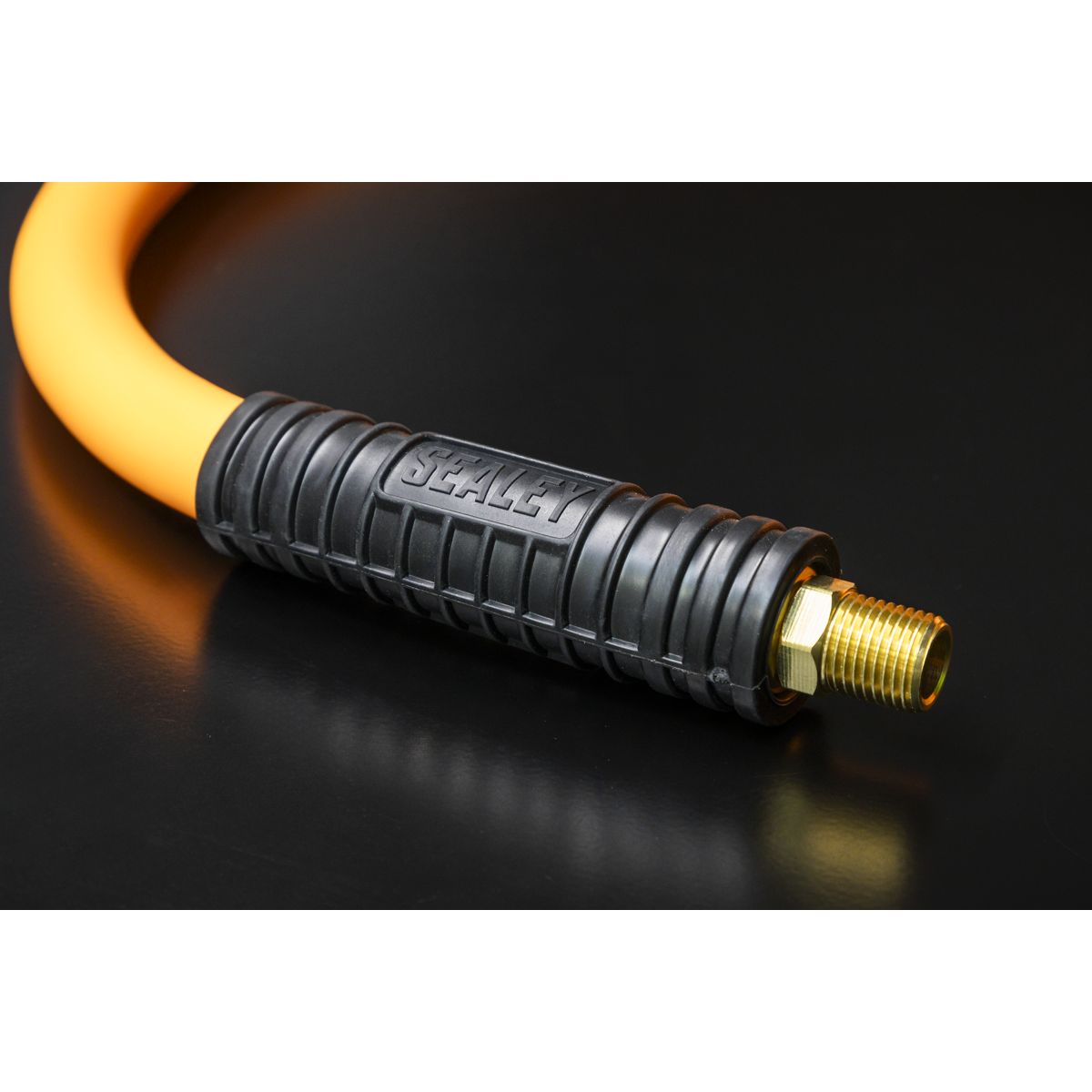 Sealey High-Visibility Hybrid Air Hose with 1/4"BSP Unions 10m x 10mm - Image 3