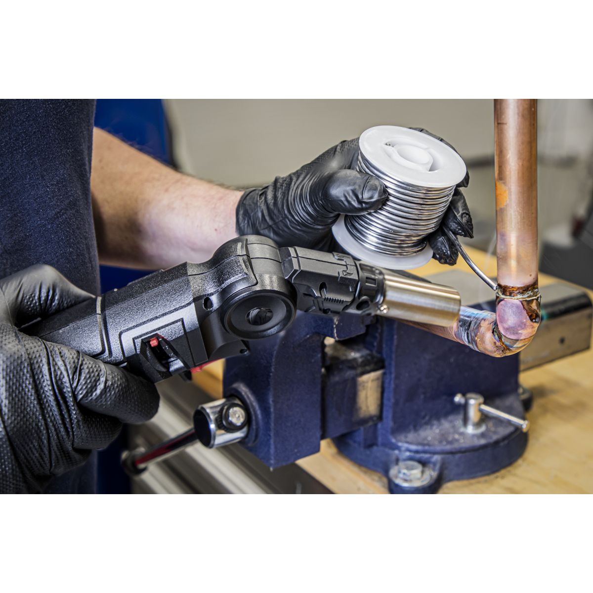 Sealey Premier Heavy-Duty Butane Indexing Soldering Torch - Image 2