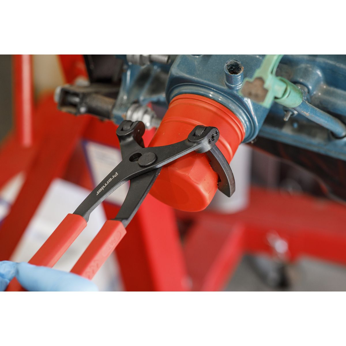 Sealey Premier Swivel Jaw Filter Pliers 57-120mm - Image 3