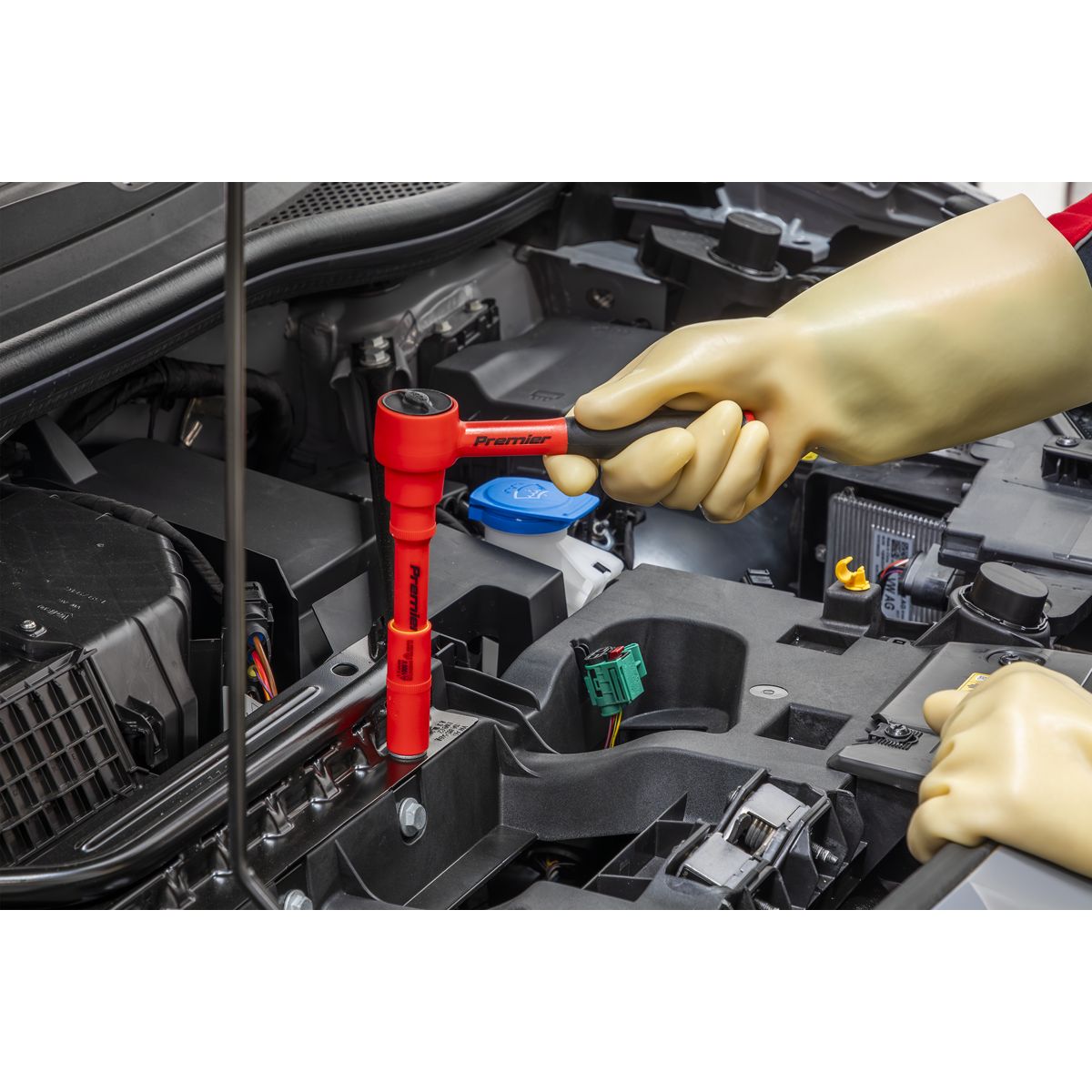 Sealey Premier Insulated Tool Kit 1000V 27pc - VDE Approved - Image 6