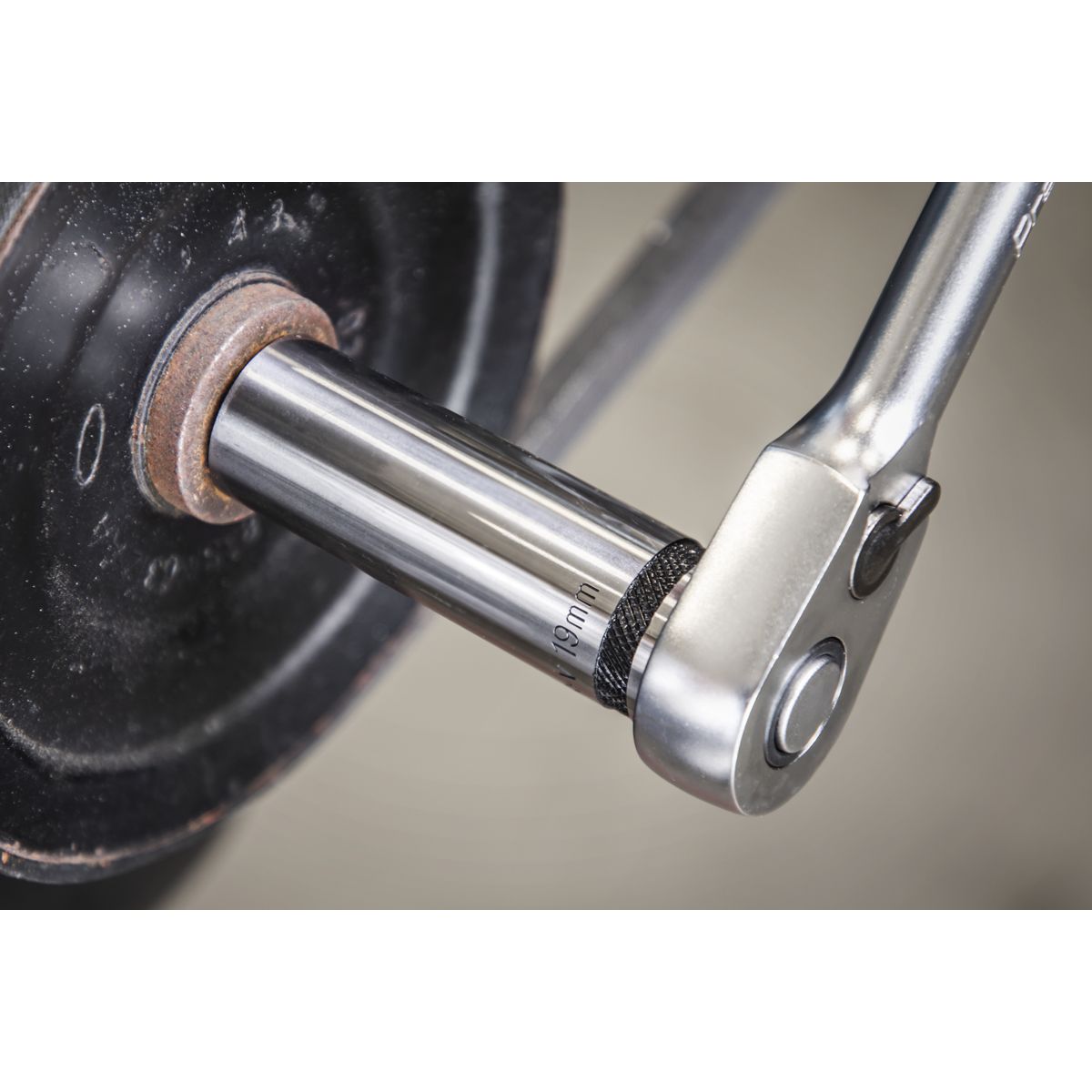 Sealey Premier Black Deep Socket Set 1/2"Sq Drive 13pc - Image 2