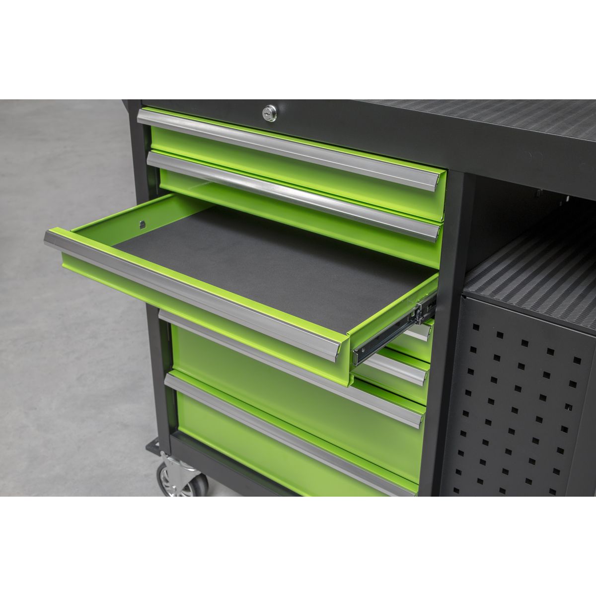 Sealey Premier Mobile Workstation 10 Drawer 1140mm - Image 8