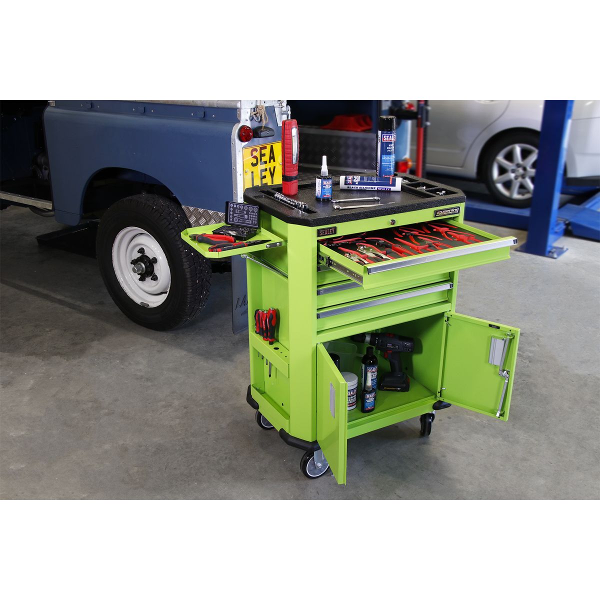 Sealey Superline PRO Tool Trolley with 4 Drawers & 2 Door Cupboard - Image 2