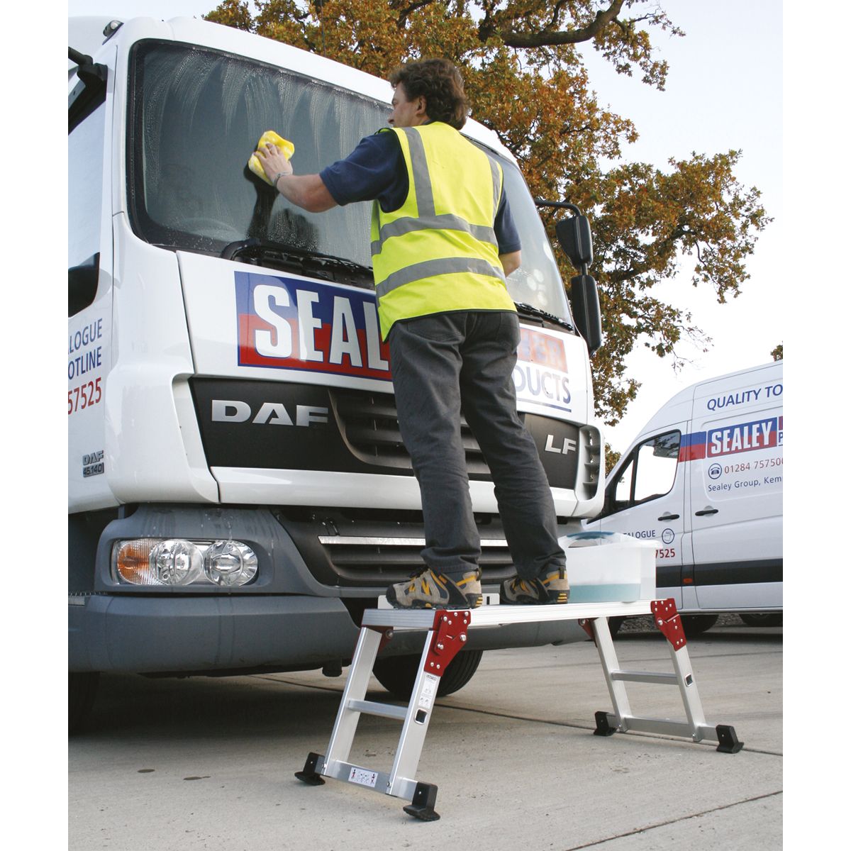 Sealey Folding Platform 2-Tread Aluminium - EN 131-4 - Image 9