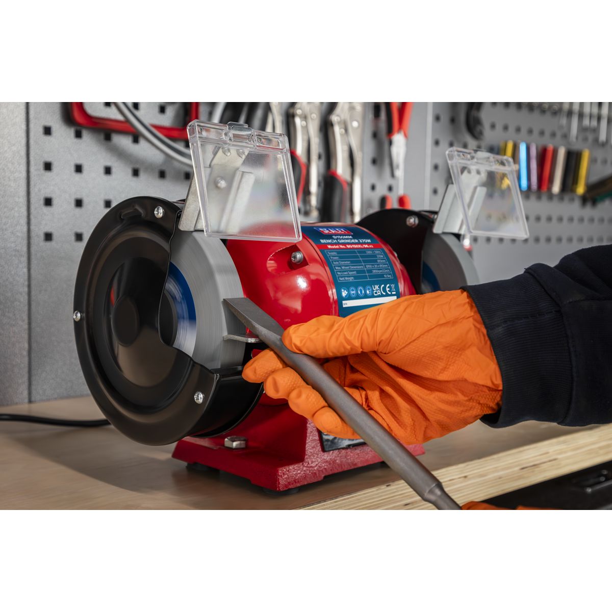 Sealey 150mm Bench Grinder 370W/230V - Image 5