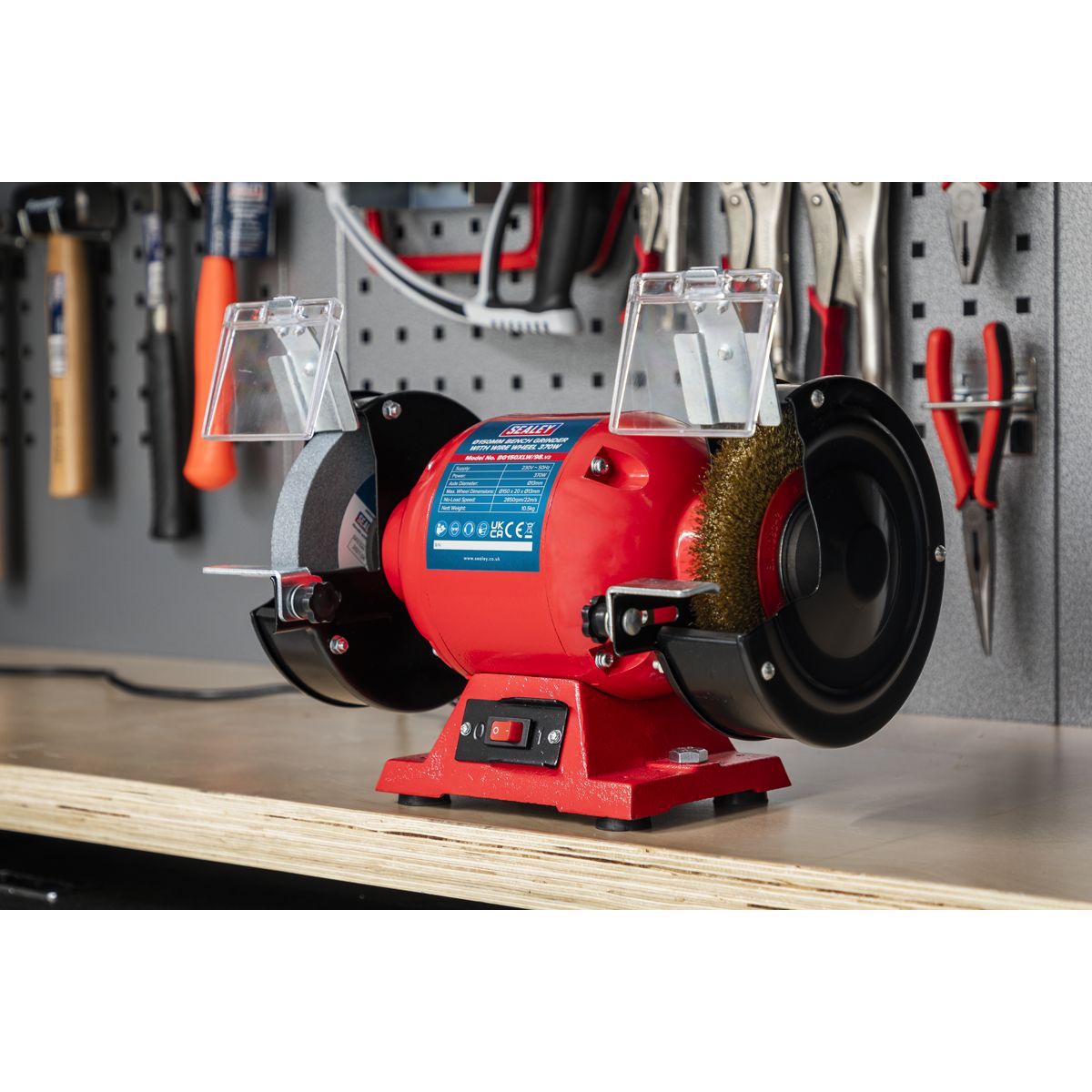 Sealey 150mm Bench Grinder with Wire Wheel 370W/230V - Image 5