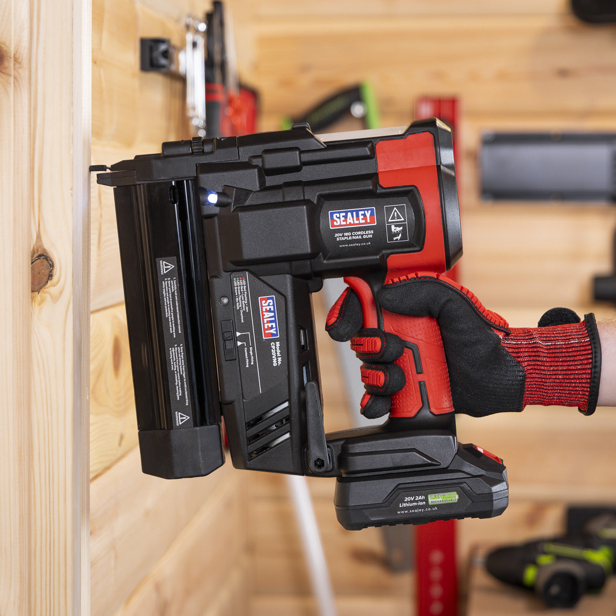 Sealey SV20 Series Cordless Nail/Staple Gun Kit 18G 20V - 2 Batteries CP20VNGKIT